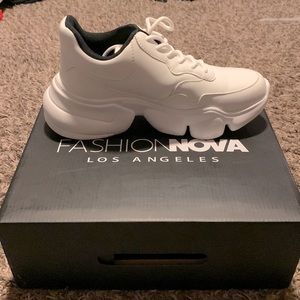 Fashion Nova chunky sneakers size 9
